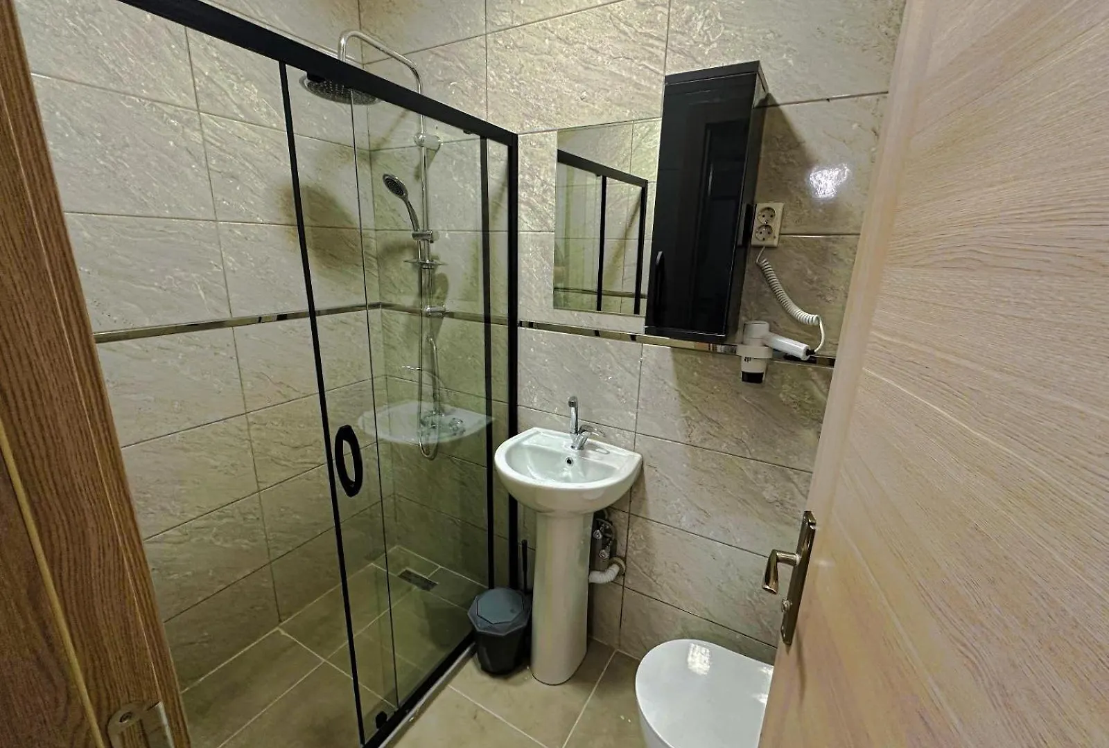 이스탄불 Sisli House By Remar Holding 아파트 호텔 0*,  터키